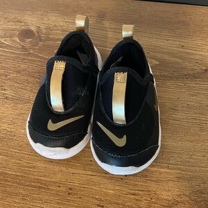 Nike Lil Swoosh shoes